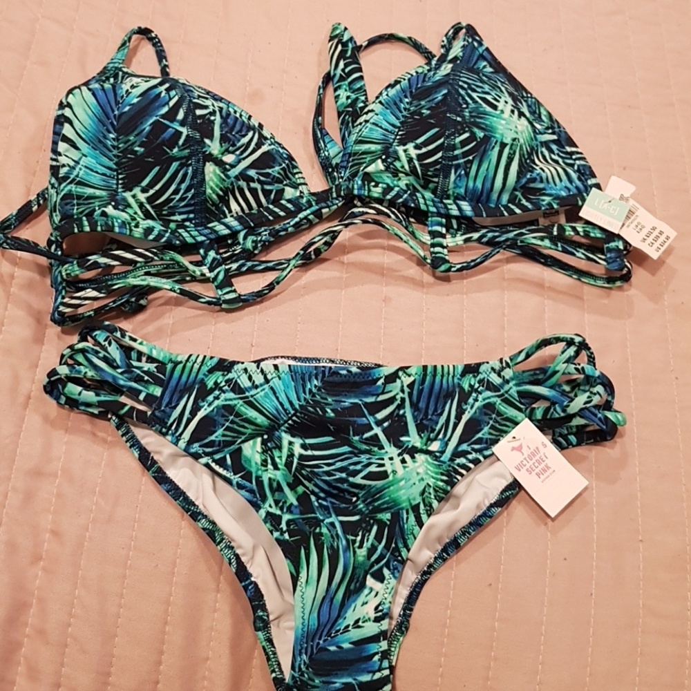 Swim suit